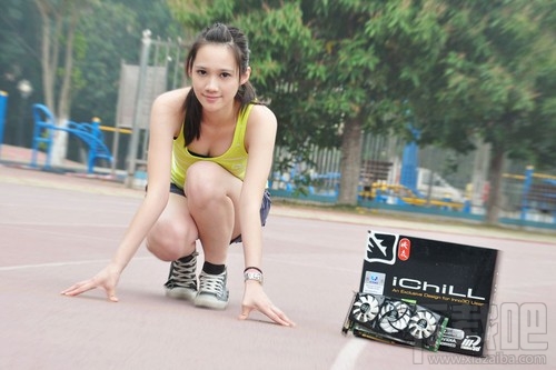 电脑散热美女
